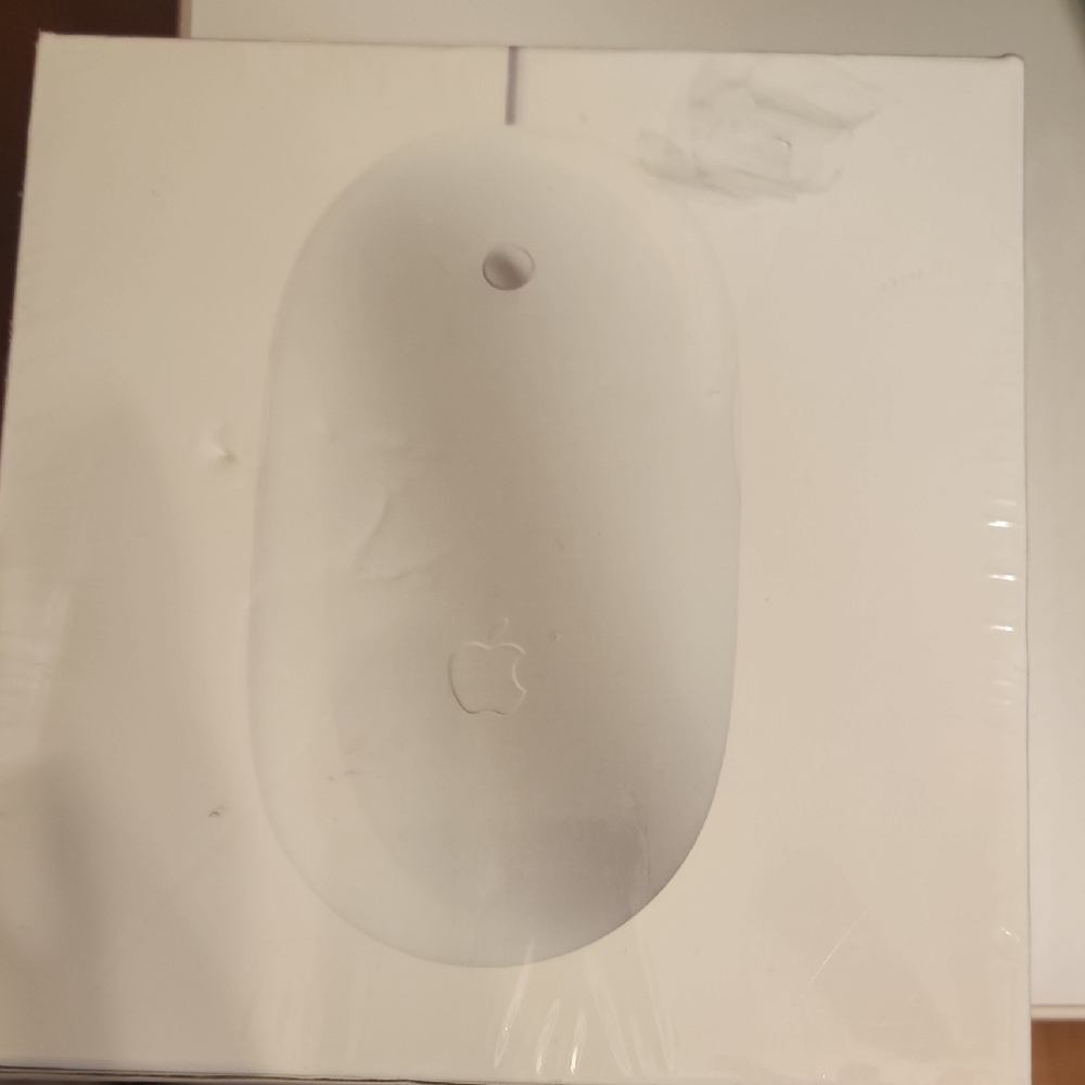 Apple Smooth White Touch Mouse